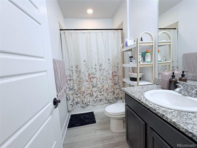 12648 Canoe St, Longmont, CO 80504