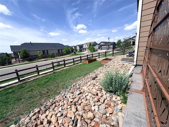 12648 Canoe St, Longmont, CO 80504