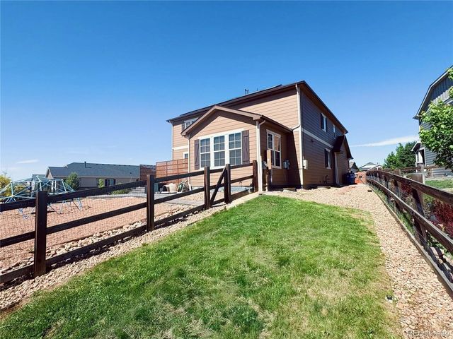 12648 Canoe St, Longmont, CO 80504