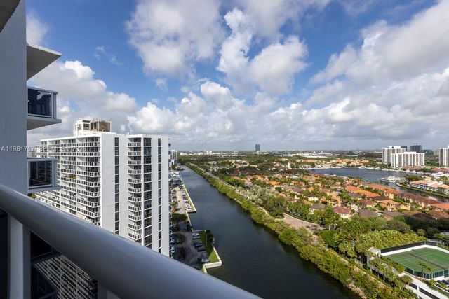 20515 E Country Club Drive 2242, Aventura, FL 33180