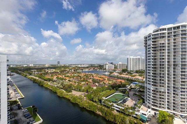 20515 E Country Club Drive 2242, Aventura, FL 33180