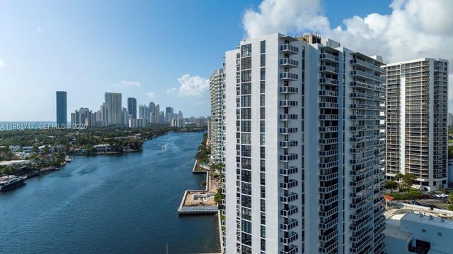 20515 E Country Club Drive 2242, Aventura, FL 33180