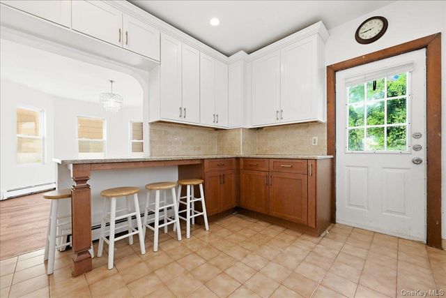 100 Spruce Street, West Hempstead, NY 11552