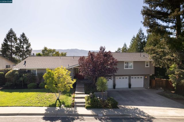 871 Richard Lane, Danville, CA 94526