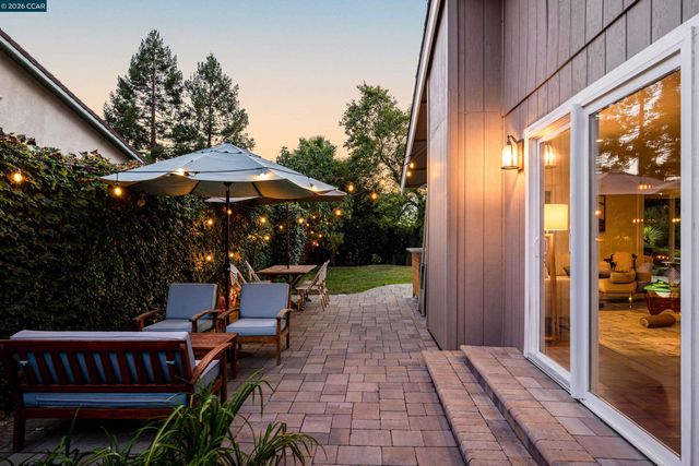 871 Richard Lane, Danville, CA 94526