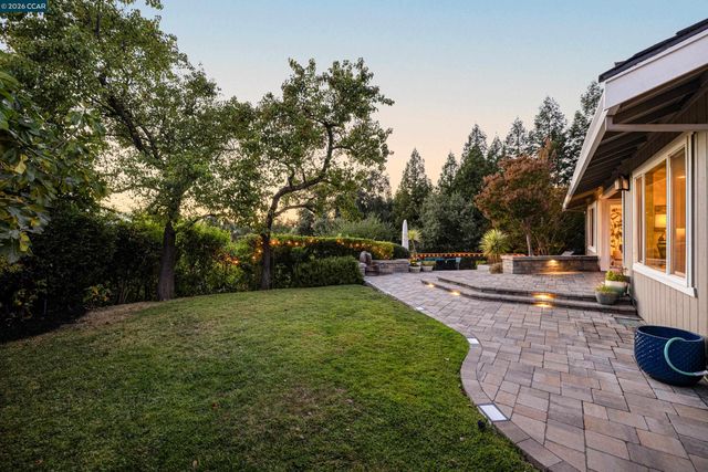 871 Richard Lane, Danville, CA 94526