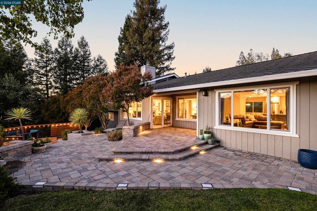871 Richard Lane, Danville, CA 94526