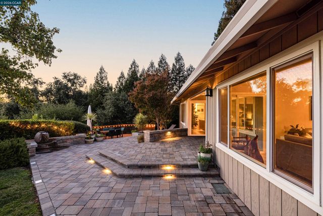 871 Richard Lane, Danville, CA 94526
