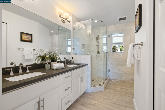 871 Richard Lane, Danville, CA 94526