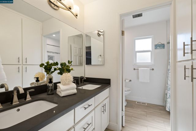 871 Richard Lane, Danville, CA 94526