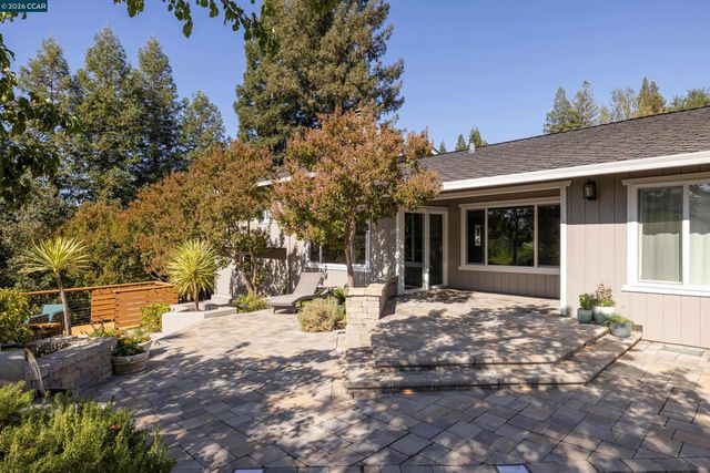 871 Richard Lane, Danville, CA 94526