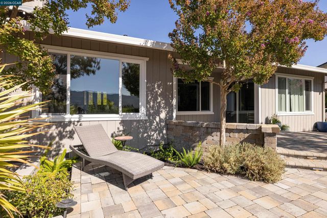 871 Richard Lane, Danville, CA 94526