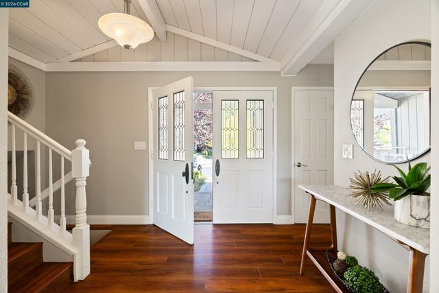 871 Richard Lane, Danville, CA 94526