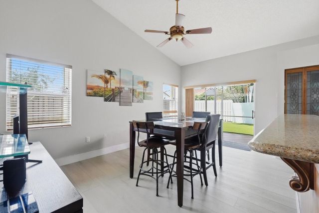 12564 NW 10TH Place, Sunrise, FL 33323