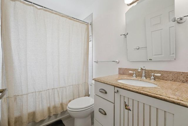 12564 NW 10TH Place, Sunrise, FL 33323
