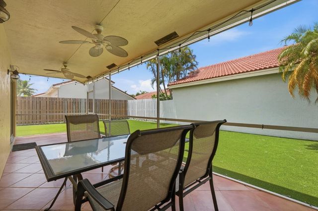 12564 NW 10TH Place, Sunrise, FL 33323