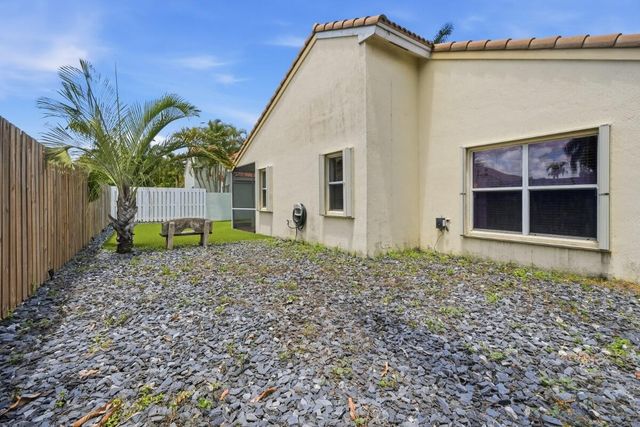12564 NW 10TH Place, Sunrise, FL 33323