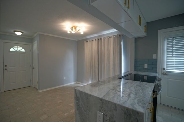 13937 Brookgreen Drive, Dallas, TX 75240