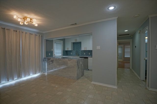 13937 Brookgreen Drive, Dallas, TX 75240