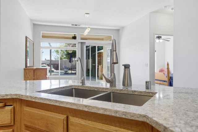 4111 W Redding Avenue, Visalia, CA 93277