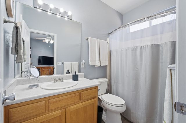 4111 W Redding Avenue, Visalia, CA 93277