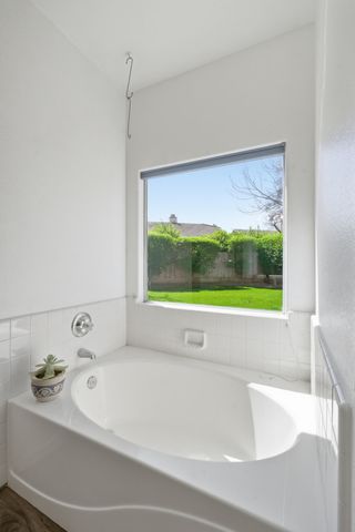 4111 W Redding Avenue, Visalia, CA 93277