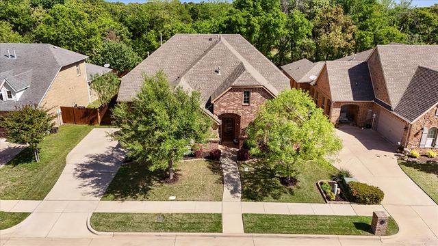 2711 Stonebriar Court, Arlington, TX 76001