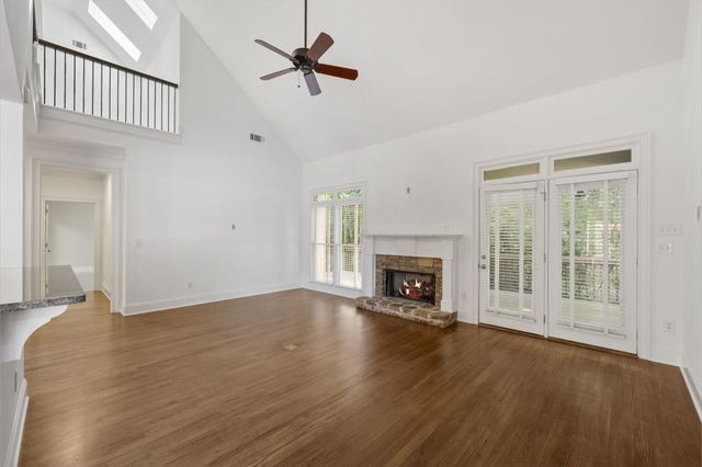 1003 Nottingham Lane NE, Brookhaven, GA 30319