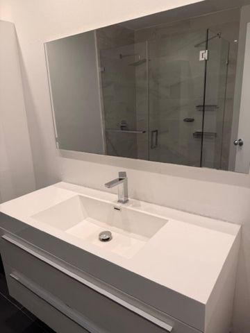 3076 S Oakland Forest Drive 503, Oakland Park, FL 33309