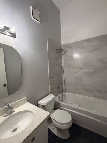 3076 S Oakland Forest Drive 503, Oakland Park, FL 33309