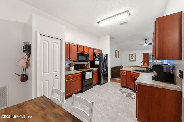 1699 JAYHAWK Lane E, Jacksonville, FL 32221
