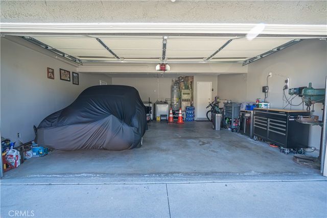 27738 Hyssop Lane, Saugus, CA 91350