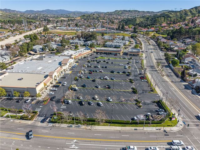 27738 Hyssop Lane, Saugus, CA 91350