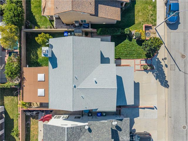 27738 Hyssop Lane, Saugus, CA 91350