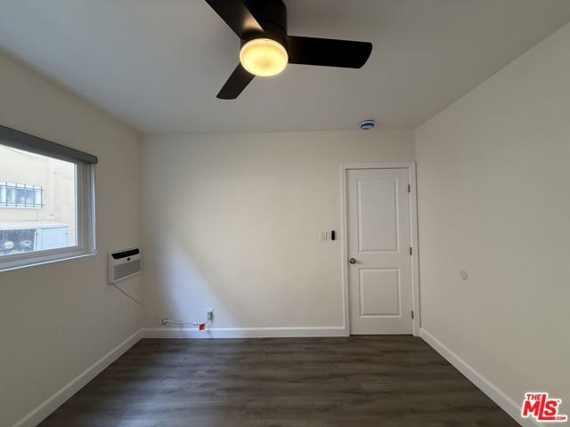 11543 Venice Boulevard 2, Los Angeles, CA 90066