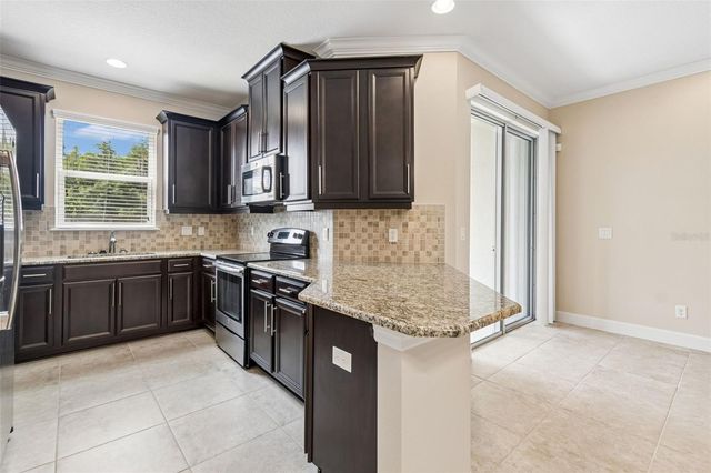 606 CABERNET WAY, Oldsmar, FL 34677