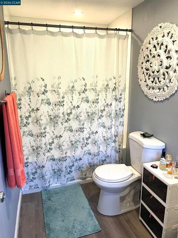 54 Kay Dr, Vallejo, CA 94590