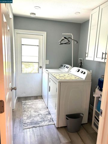 54 Kay Dr, Vallejo, CA 94590