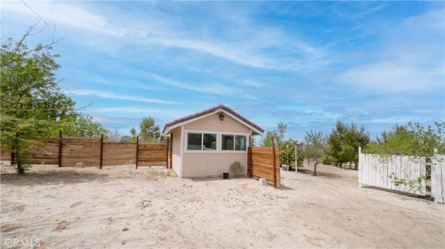 11476 Alta Vista Road, Pinon Hills, CA 92372