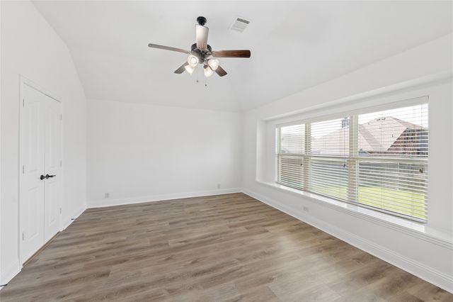 8117 Canyon Drive, Aubrey, TX 76227