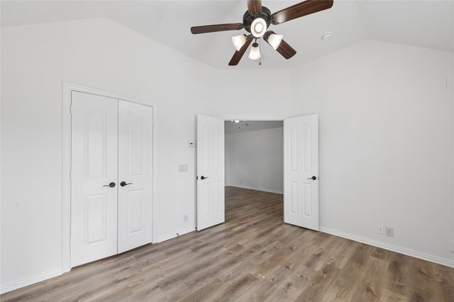 8117 Canyon Drive, Aubrey, TX 76227