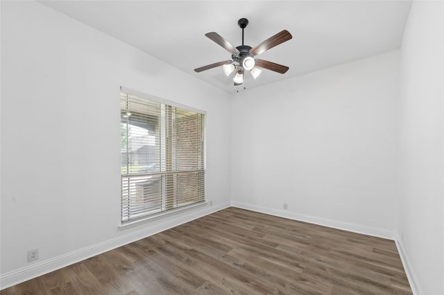 8117 Canyon Drive, Aubrey, TX 76227