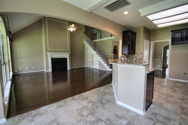 7114 Emerald Glen Drive, Sugar Land, TX 77479