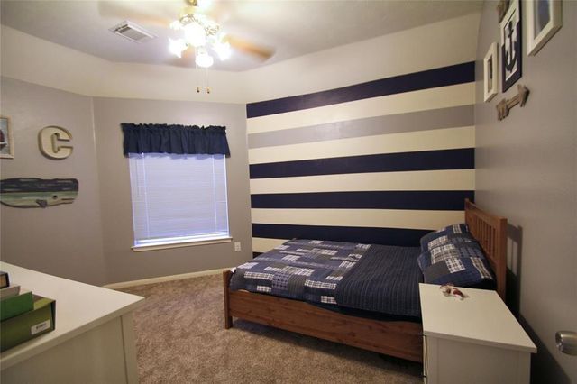 7114 Emerald Glen Drive, Sugar Land, TX 77479