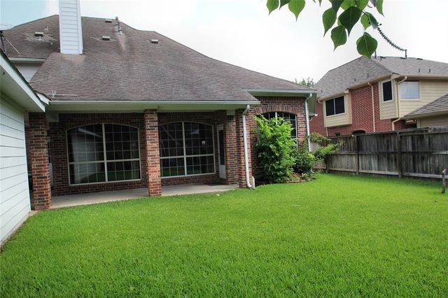 7114 Emerald Glen Drive, Sugar Land, TX 77479