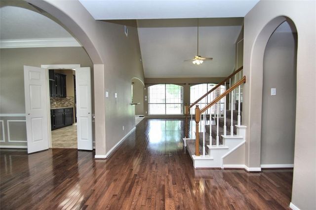 7114 Emerald Glen Drive, Sugar Land, TX 77479