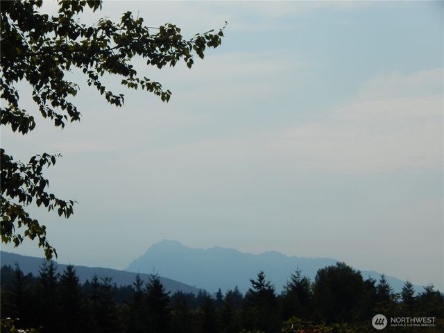 862 S Still Road, Sequim, WA 98382