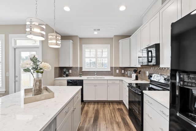 479 Hundred Oaks Parkway, Summerville, SC 29483