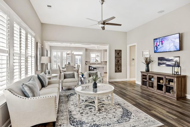 479 Hundred Oaks Parkway, Summerville, SC 29483