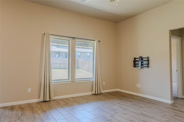 8312 NW 163rd Terrace, Edmond, OK 73013